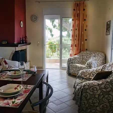 Walk To Garden - Parking * Chalkís